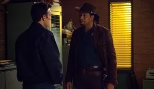01x03 - Our Town, Our Law