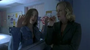 sharon-jaye-wonderfalls relações mais tempo ecrã